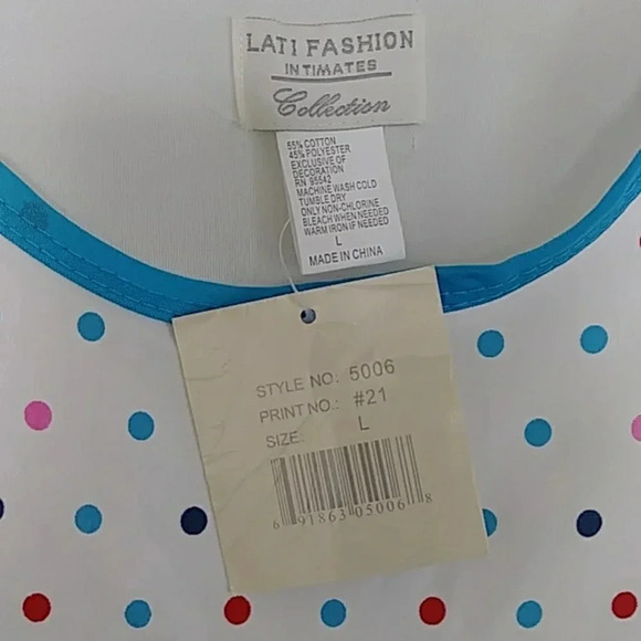 Vintage Lati Fashion Print Night Gown - Picture 2 of 3